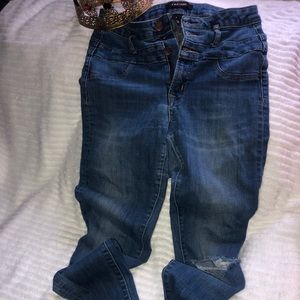 Button up classic jeans 👖.